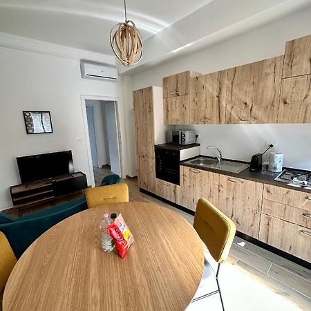 Casa Sassarina Lägenhet Turin Exteriör bild
