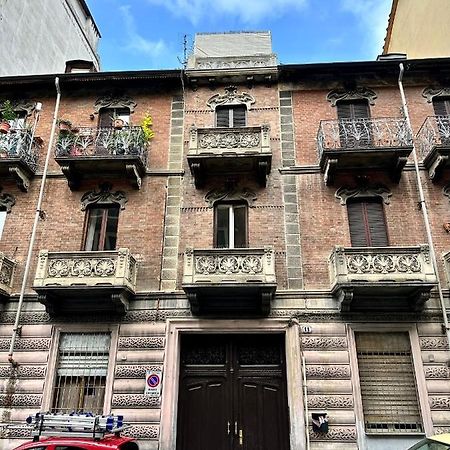 Casa Sassarina Lägenhet Turin Exteriör bild